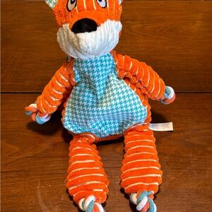 Kong Floppy Knots Dog Toy Fox  Squeaks Med/Large